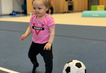 SPORTS CLUB FOR 2 TO 6 YO CHILDREN 